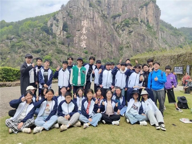 2026042118460979343.004