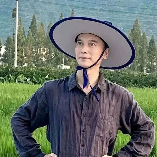 ​如果你的孩子成绩中等，你会点开一篇标题带“职校”的文章吗？